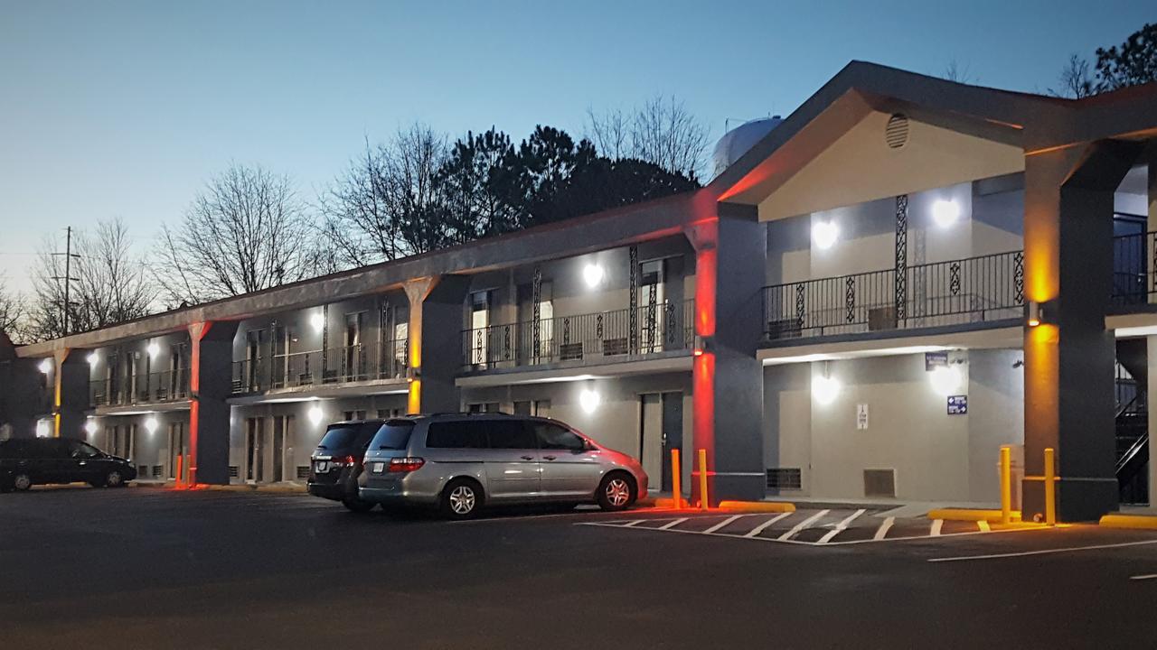 Super 8 By Wyndham Locust Grove Motel Dış mekan fotoğraf